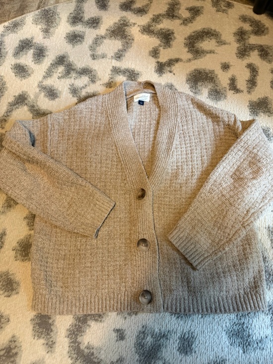 Universal Thread Sweaters - Tan chunky cardigan
